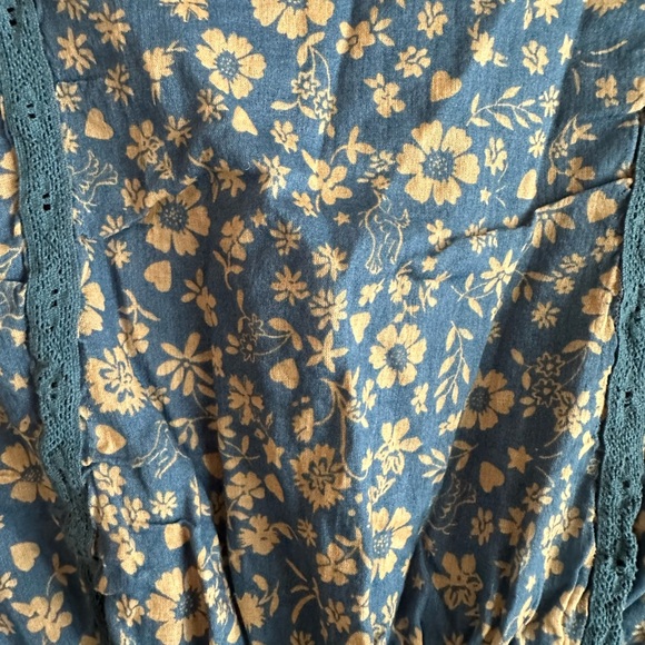 Free People top - Picture 4 of 4